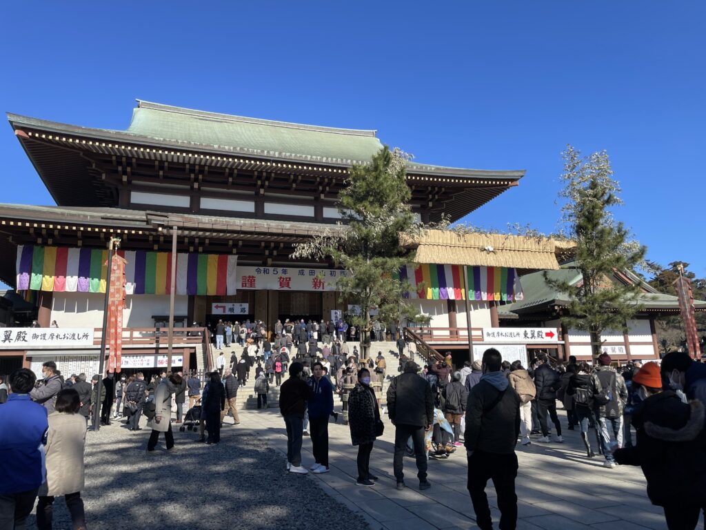 成田山本殿