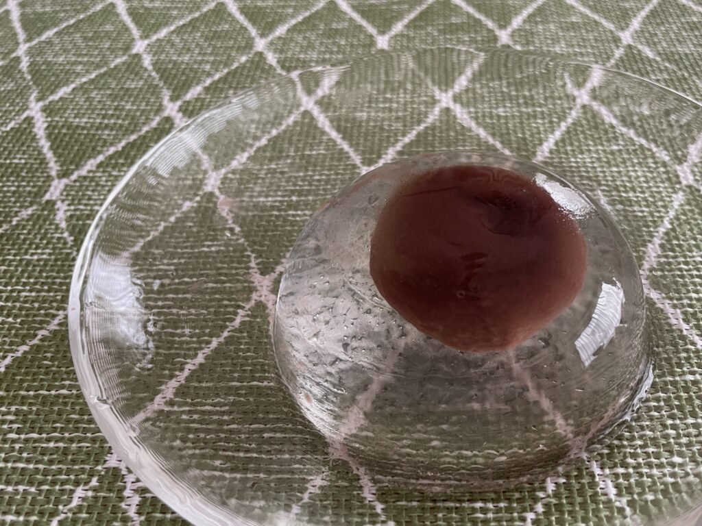 あんこ入り水まんじゅう