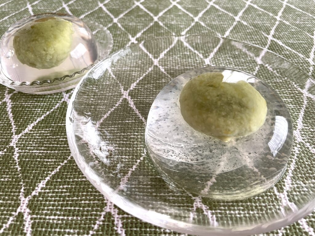 ずんだあん入り水まんじゅう