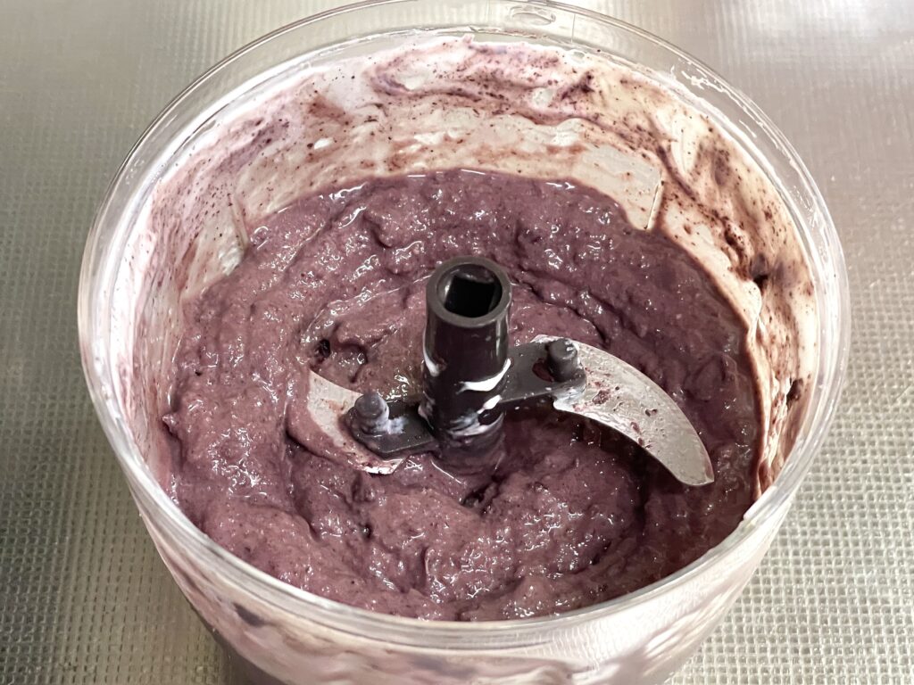 ブンブンチョッパーで撹拌したところ