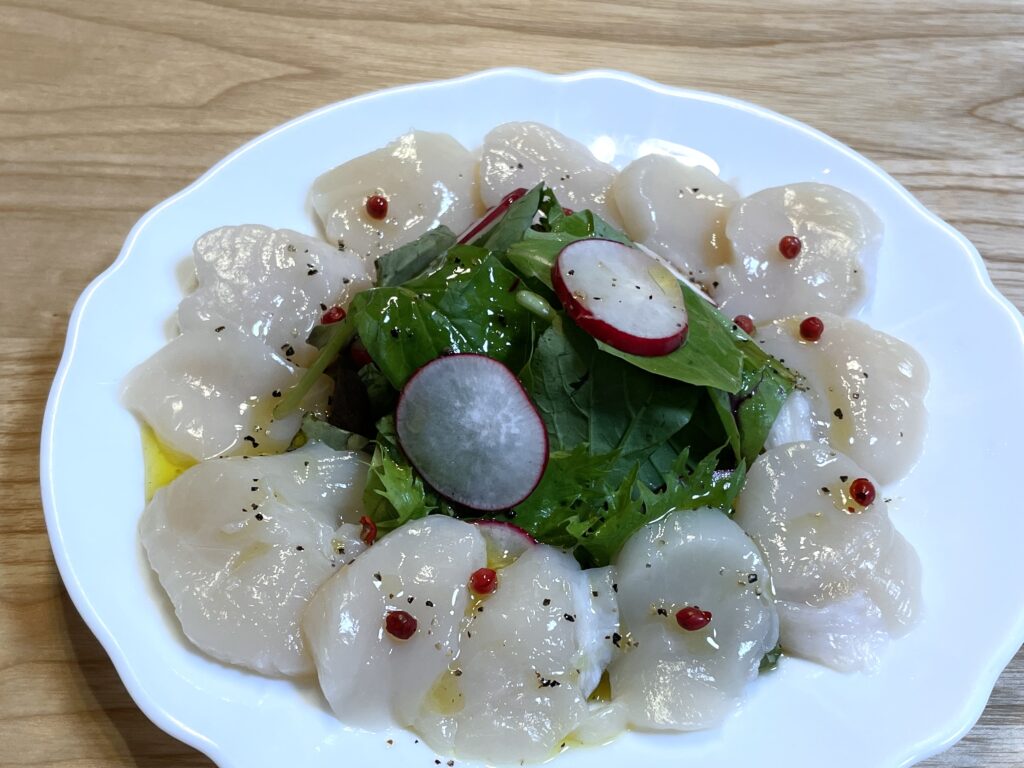 ホタテのカルパッチョ出来上がり